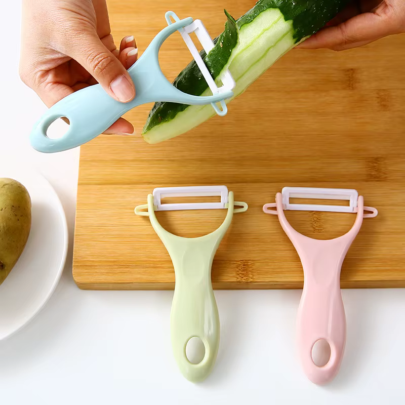 Éplucheur de fruits en céramique