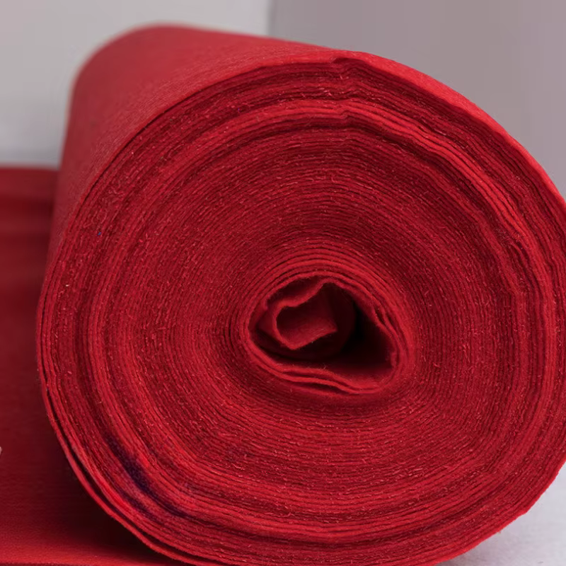 Tapis rouge jetable pour coureurs d'allée