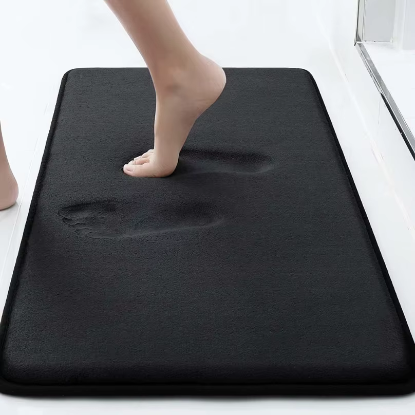 Tapis de sol épais en flanelle absorbante de couleur unie pour salle de bain