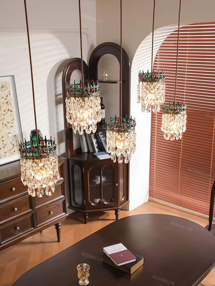Lampe suspendue en cristal pour Restaurant médiéval français, luxe, sensation haut de gamme, rétro américain, longue Table à manger, Bar