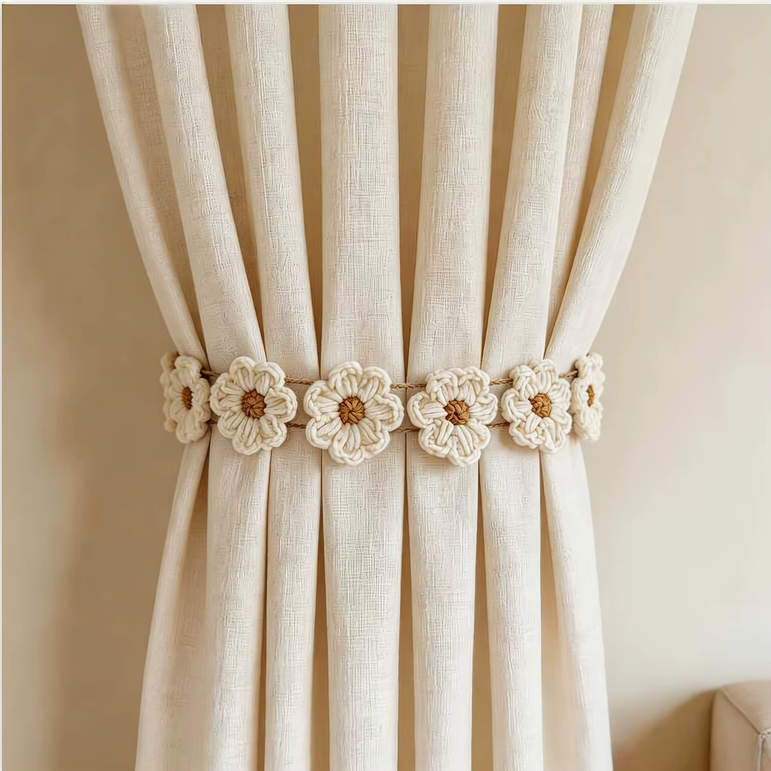 8 décorations de marguerites au crochet de 1