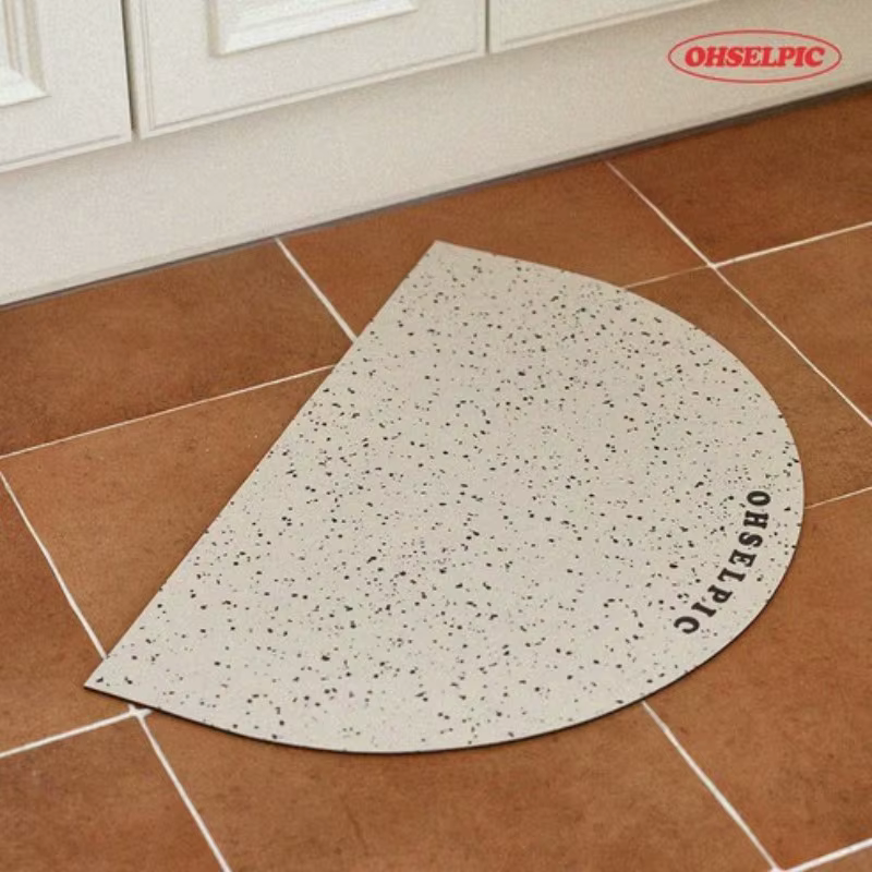 Tapis de salle de bain semi-circulaire de style nordique moderne