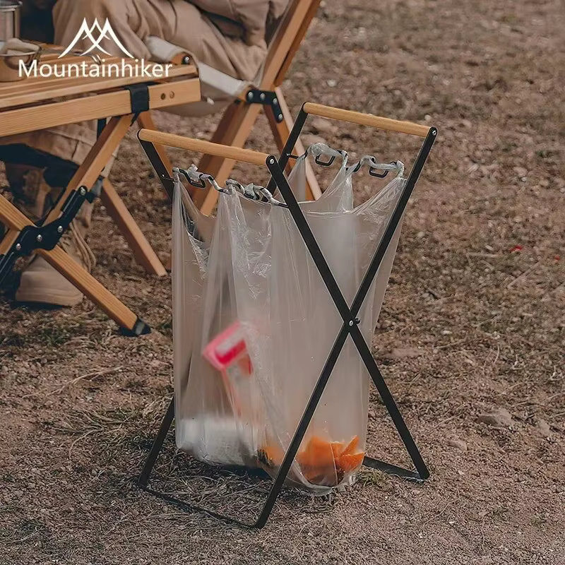 MOUNTAINHIKER Camping en plein air support de rangement Portable en plastique sac poubelle support ménage pliant cuisine articles divers poignée en bois B